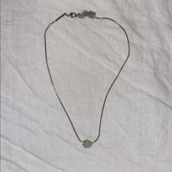 Teal Kendra Scott Necklace 💚 - Picture 2 of 3